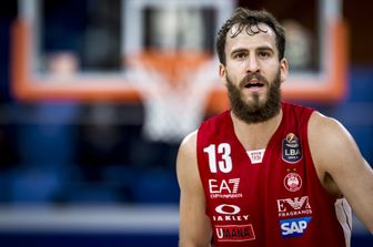 El Chacho Rodriguez, Milano