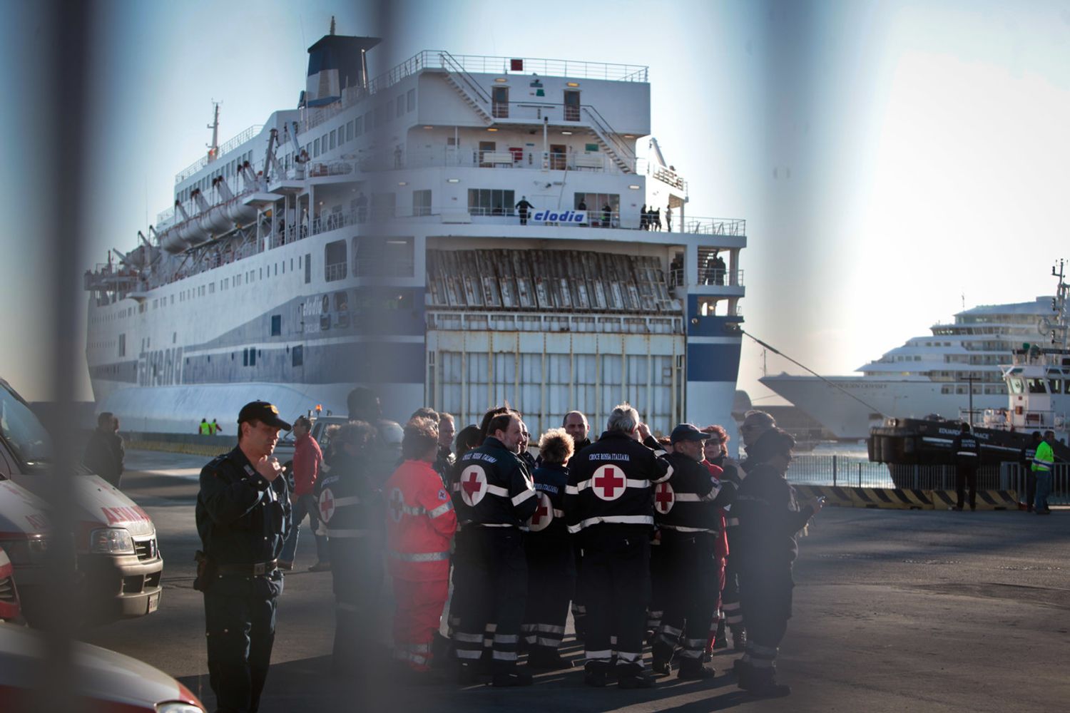 Un traghetto nel porto di Civitavecchia