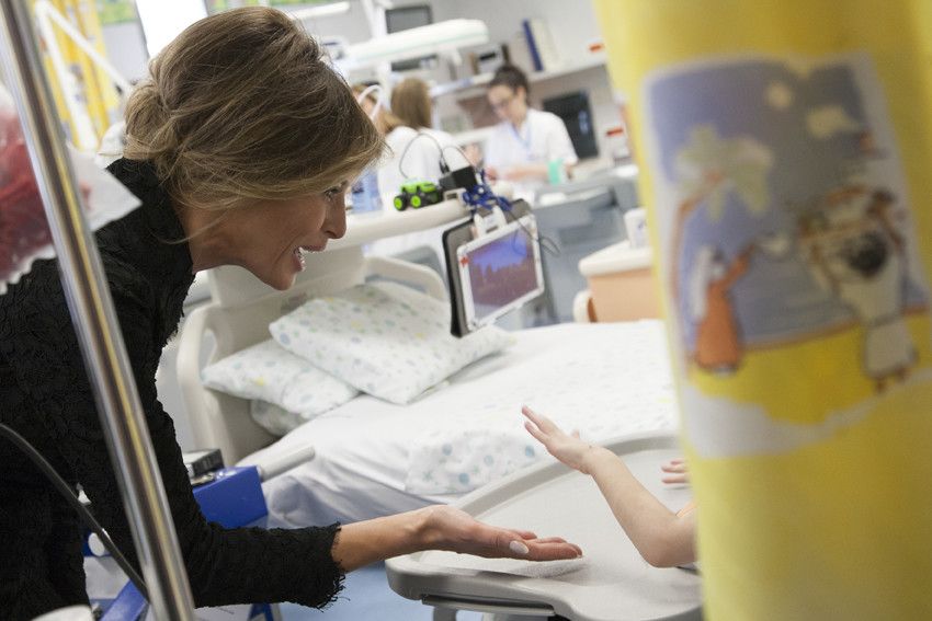 Melania Trump in visita al Bambino Ges&ugrave; nel 2017