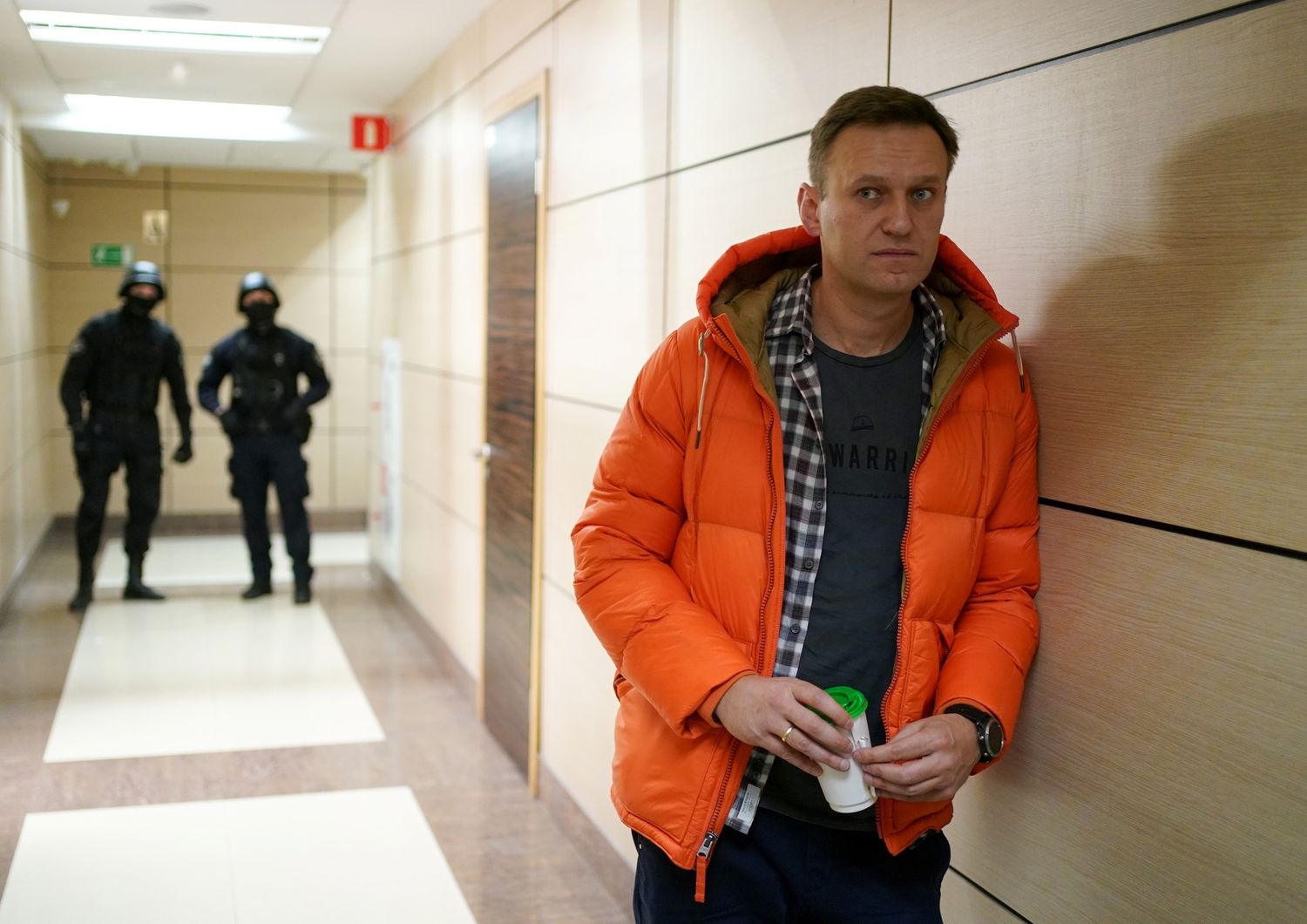 Il dissidente russo Alexei Navalny negli uffici della sua Fondazione anti corruzione a Mosca