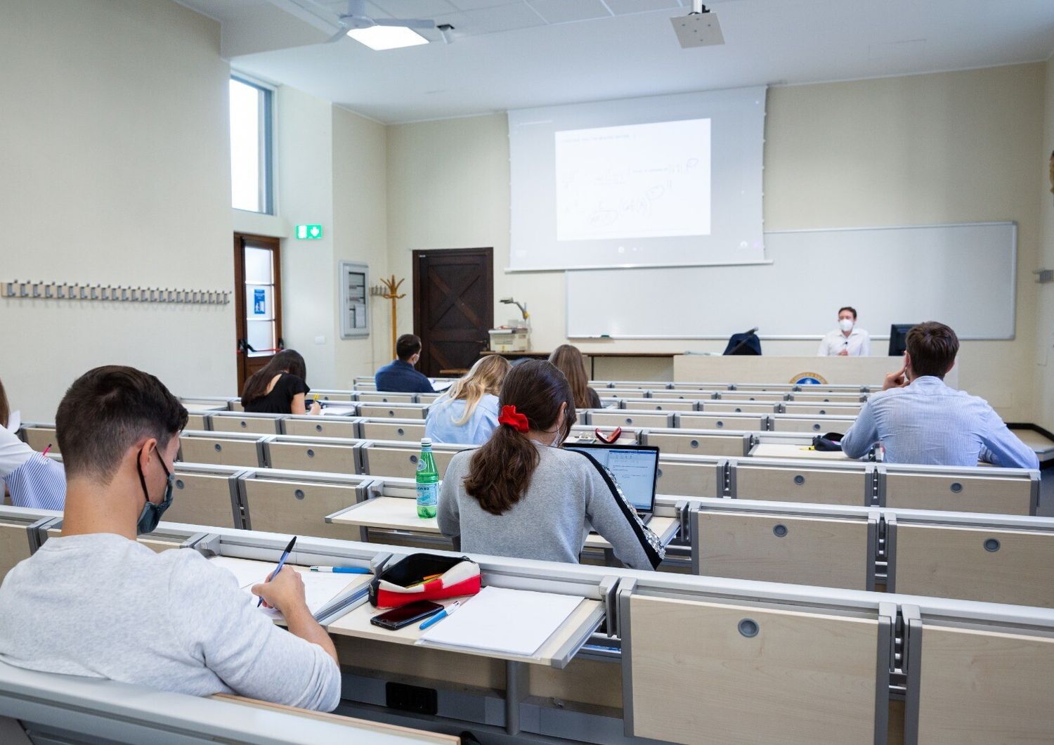 I primi studenti all'universit&agrave; Cattolica di Milano&nbsp;