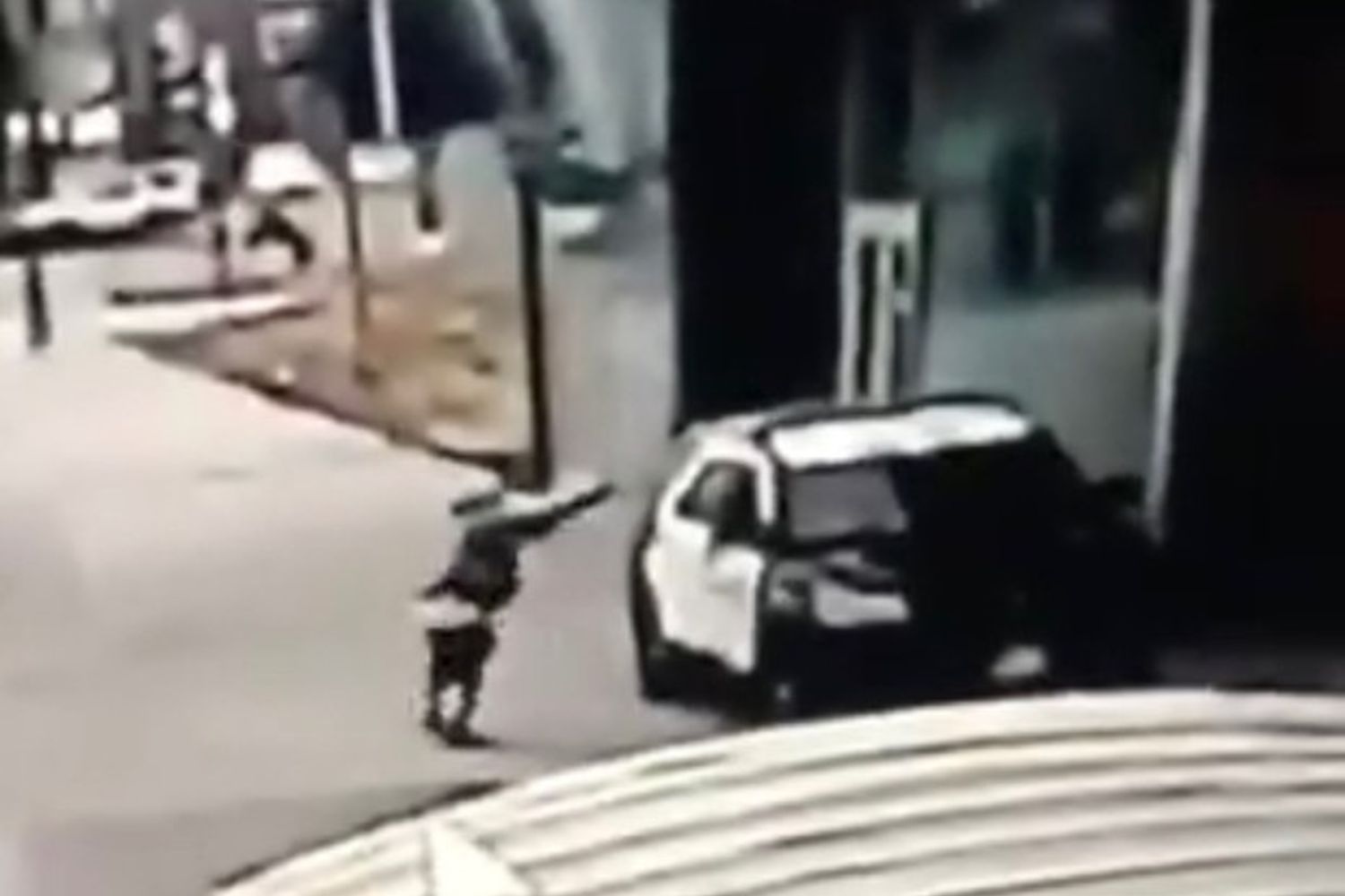 &nbsp;Los Angeles agguato vicesceriffi