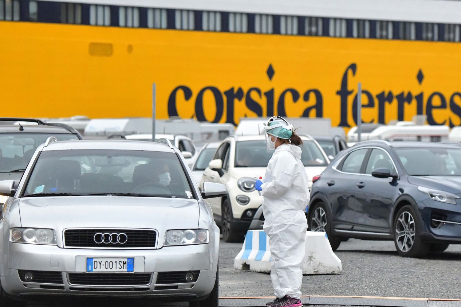 I test compiuti a Livorno sui passeggeri provenienti da Civitavecchia