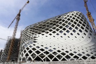 Il palazzo disegnato da Zaha Hadid a Beirut mentre era in costruzione