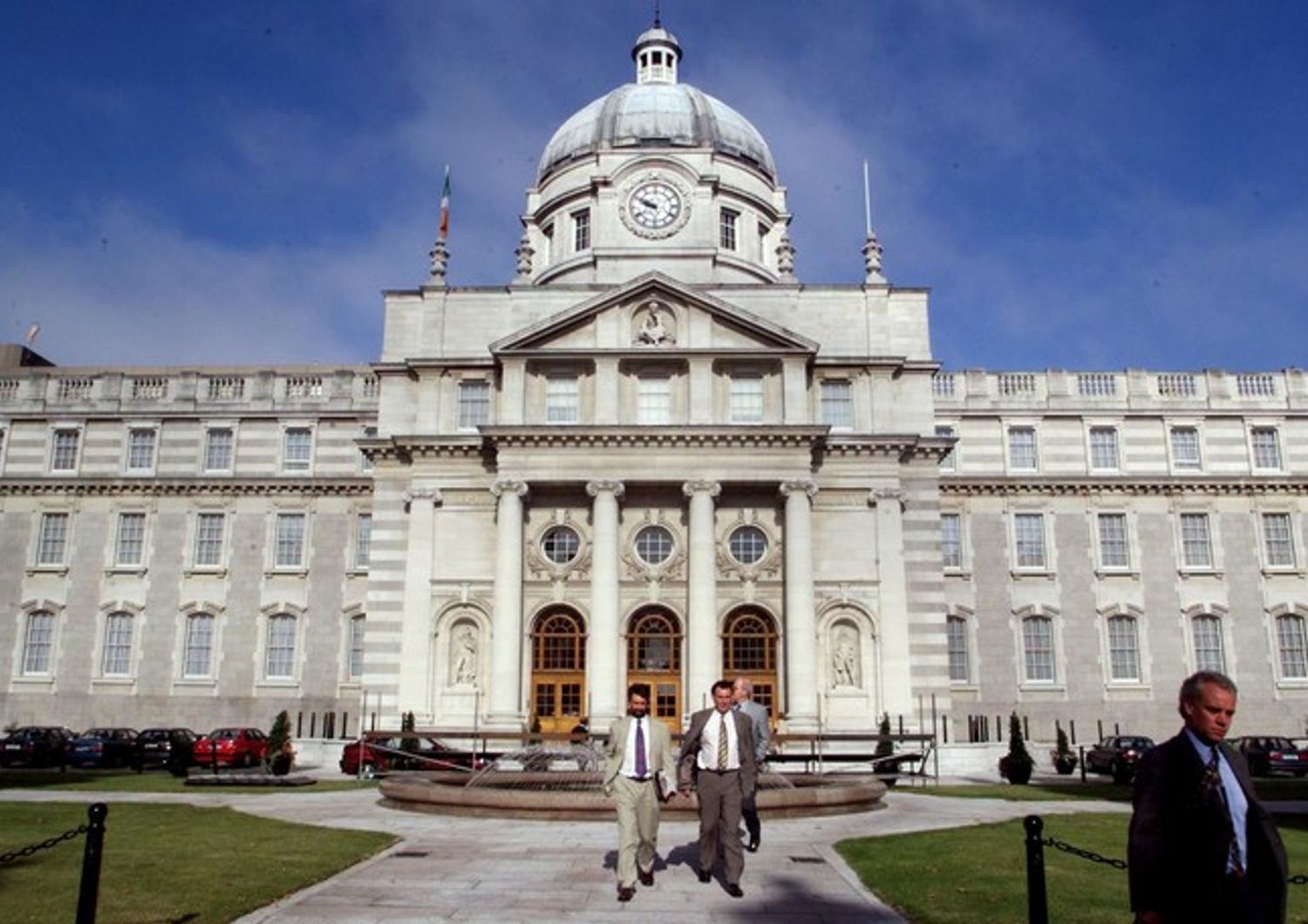 Il complesso governativo a Dublino