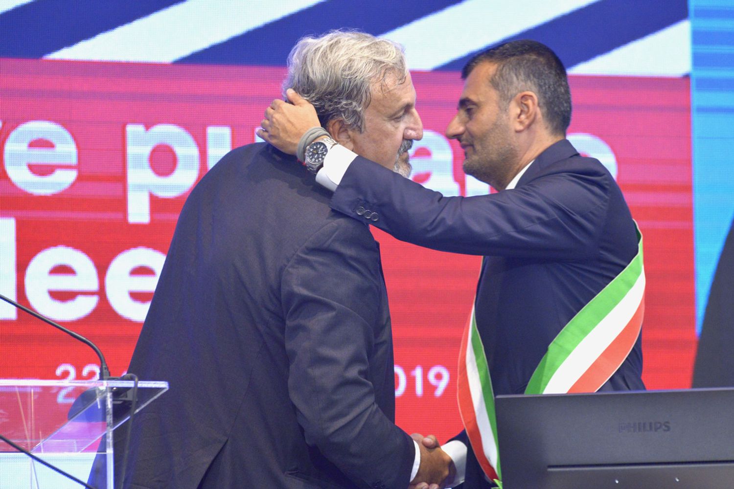 Michele Emiliano con Antonio Decaro