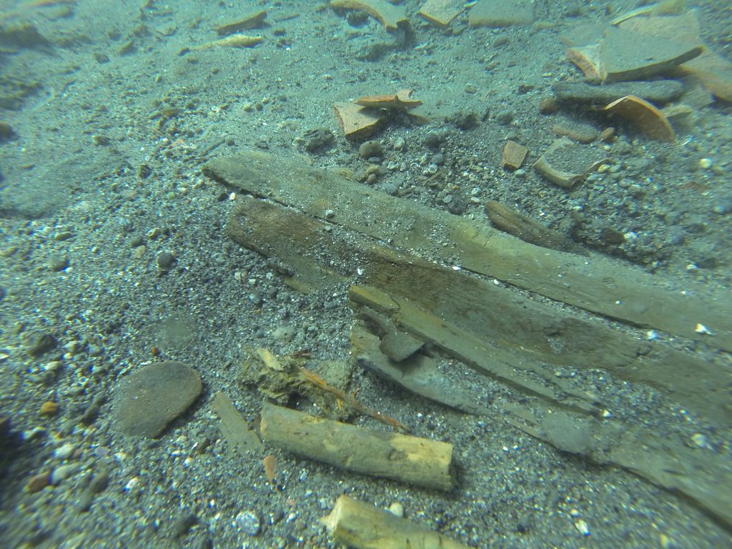 Resti relitto Cartaromana ad Ischia&nbsp;