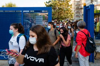 Coronavirus, scuola a Molfetta