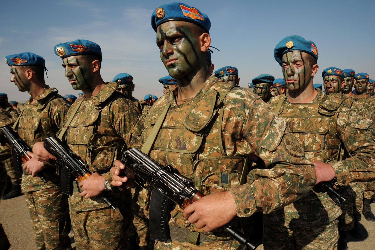 Soldati dell'esercito armeno