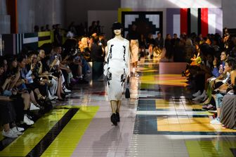 Prada ha presentato la collezione femminile Autunno-Inverno a Milano&nbsp;