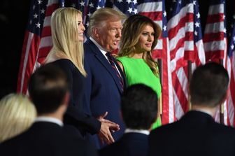 Ivanka, Donald e Melania Trump