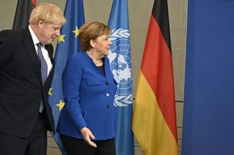 Boris Johnson e Angela Merkel
