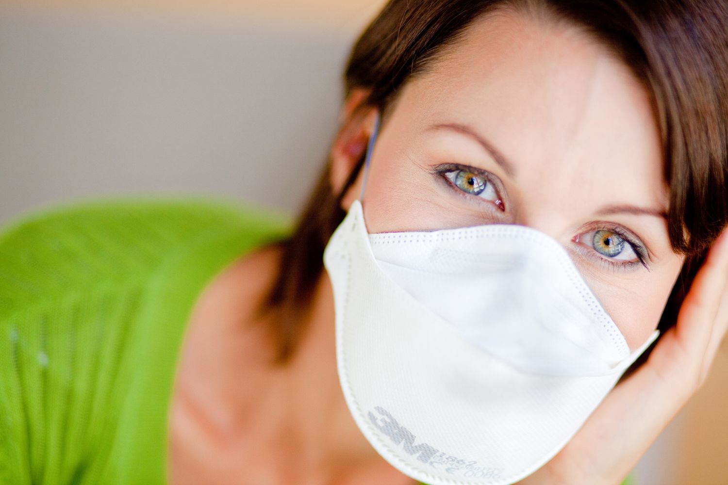 L'obbligo di mascherina d&agrave; agli sguardi ancora pi&ugrave; importanza nella comunicazione tra le persone