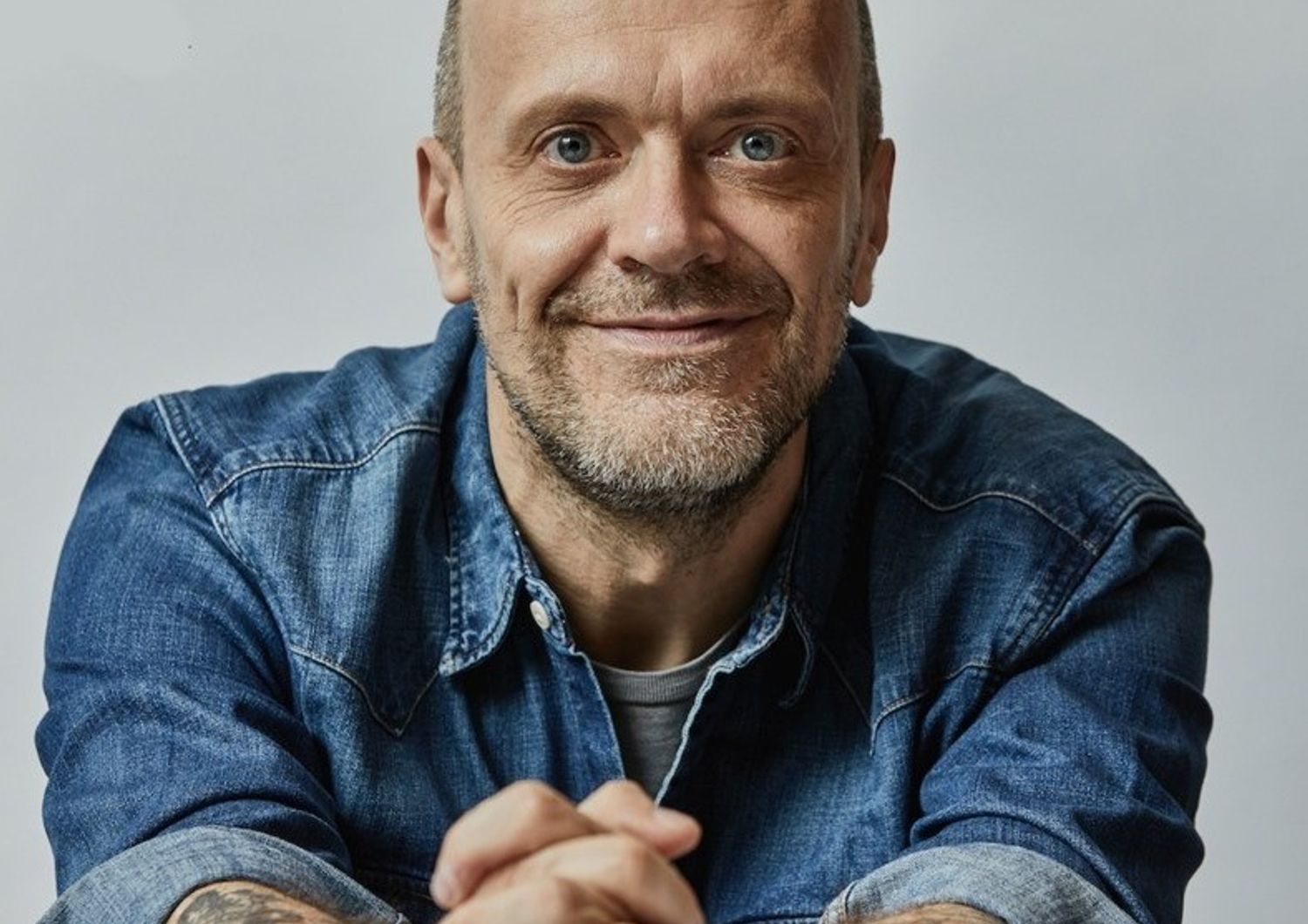 Max Pezzali (foto dal profilo ufficiale Facebook)