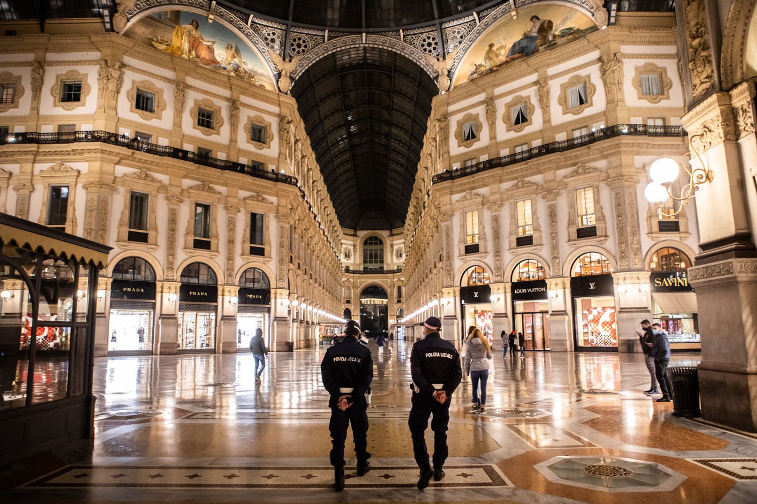Milano, coprifuoco per il Covid
