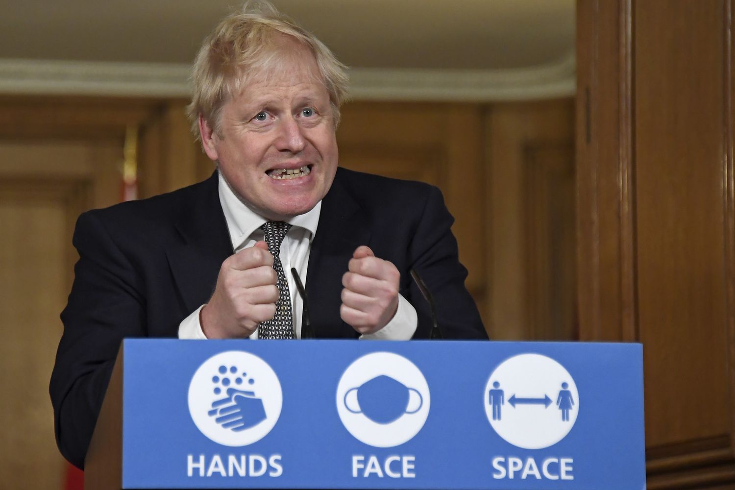 Boris Johnson annuncia il nuovo lockdown in Inghilterra
