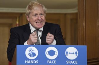 Boris Johnson annuncia il nuovo lockdown in Inghilterra