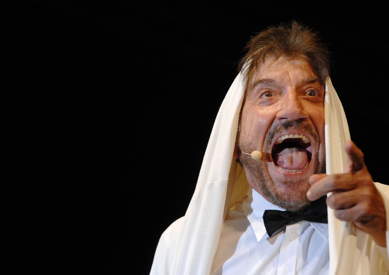 gigi proietti morto mandrake teatro