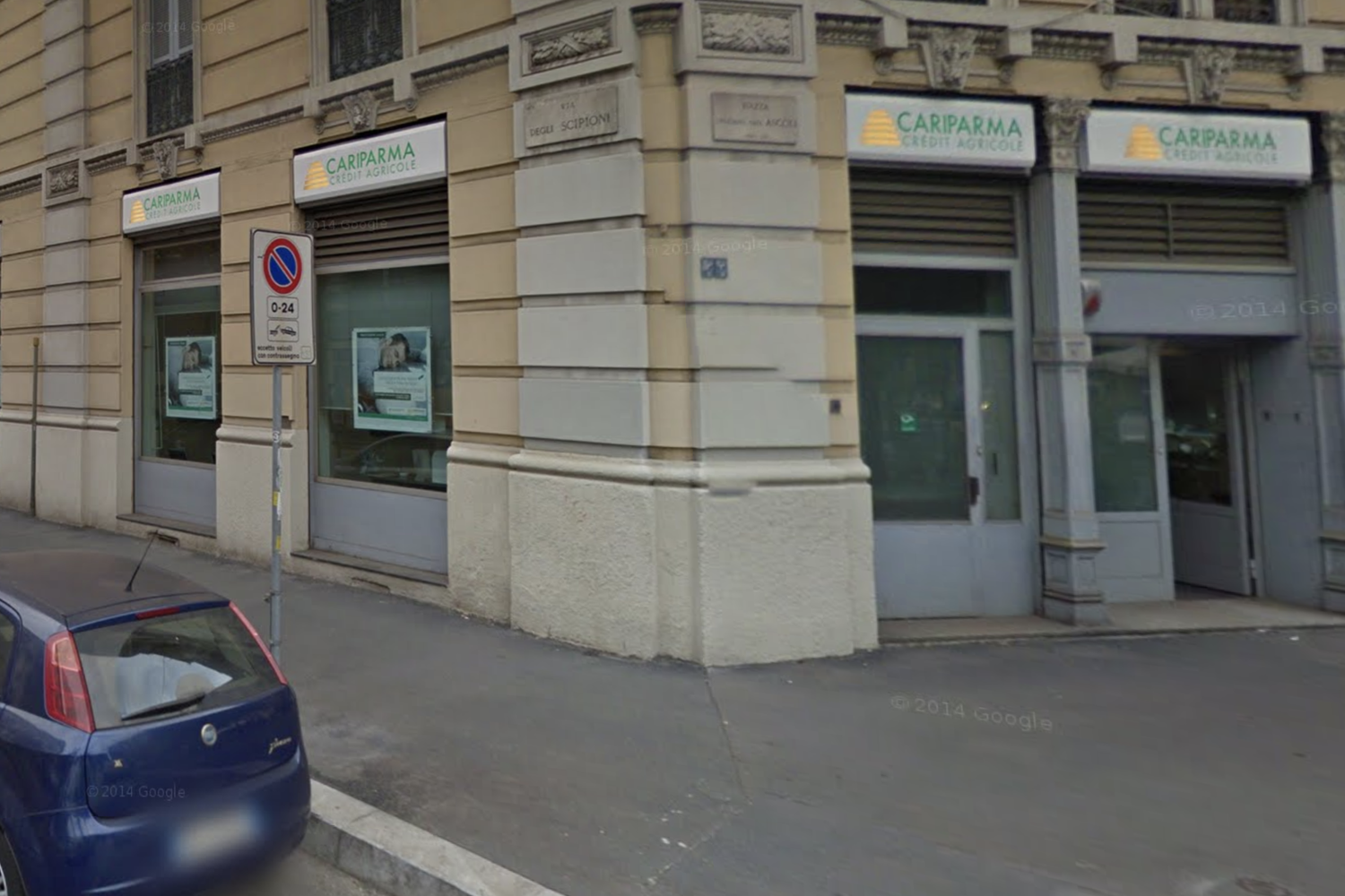 La banca di via Stoppani a Mila o rapinata dai banditi fuggito attraverso le fogne