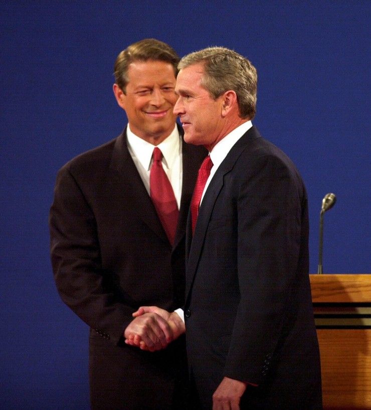 Al Gore e George W. Bush