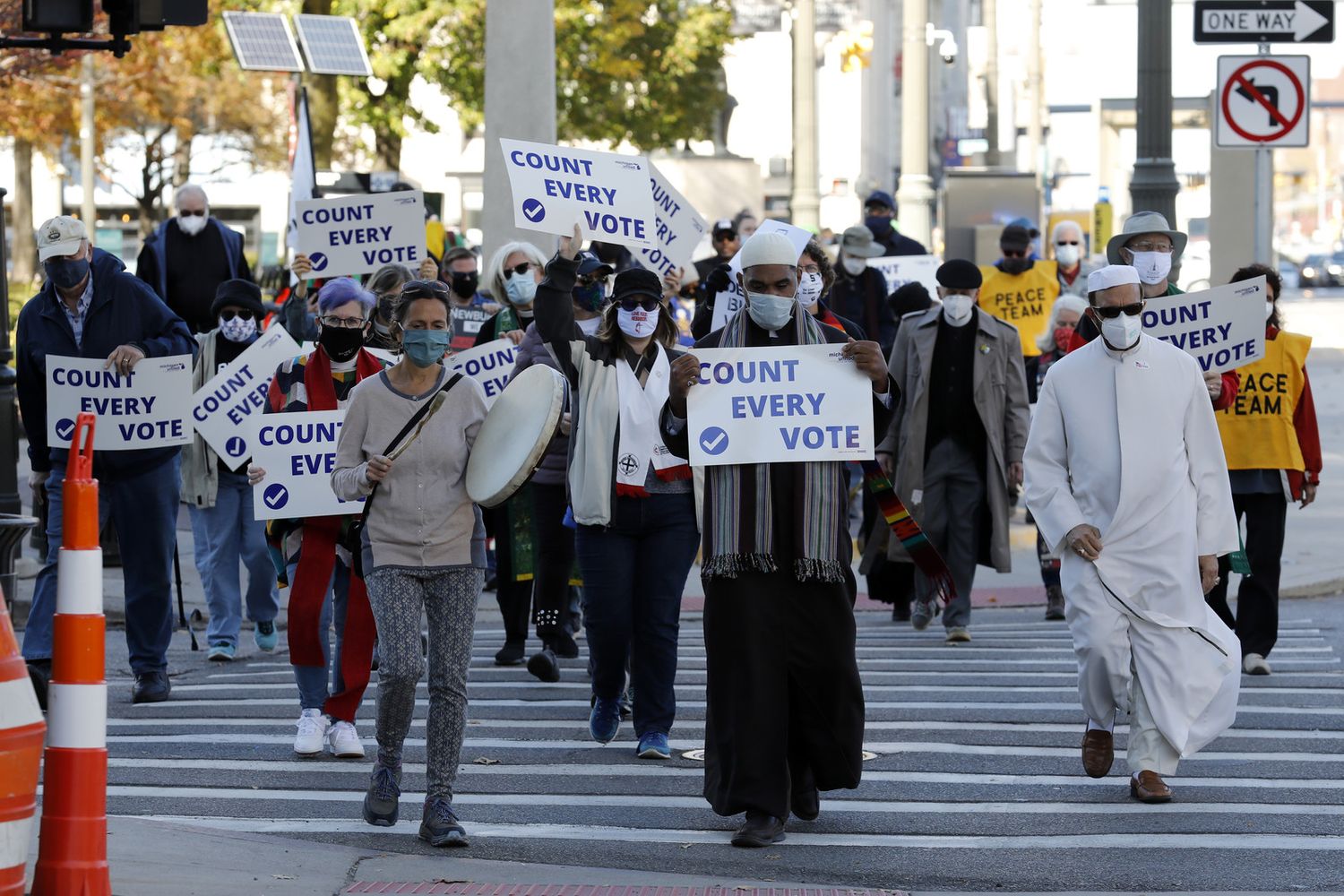 Manifestanti a Detroit (Michigan)