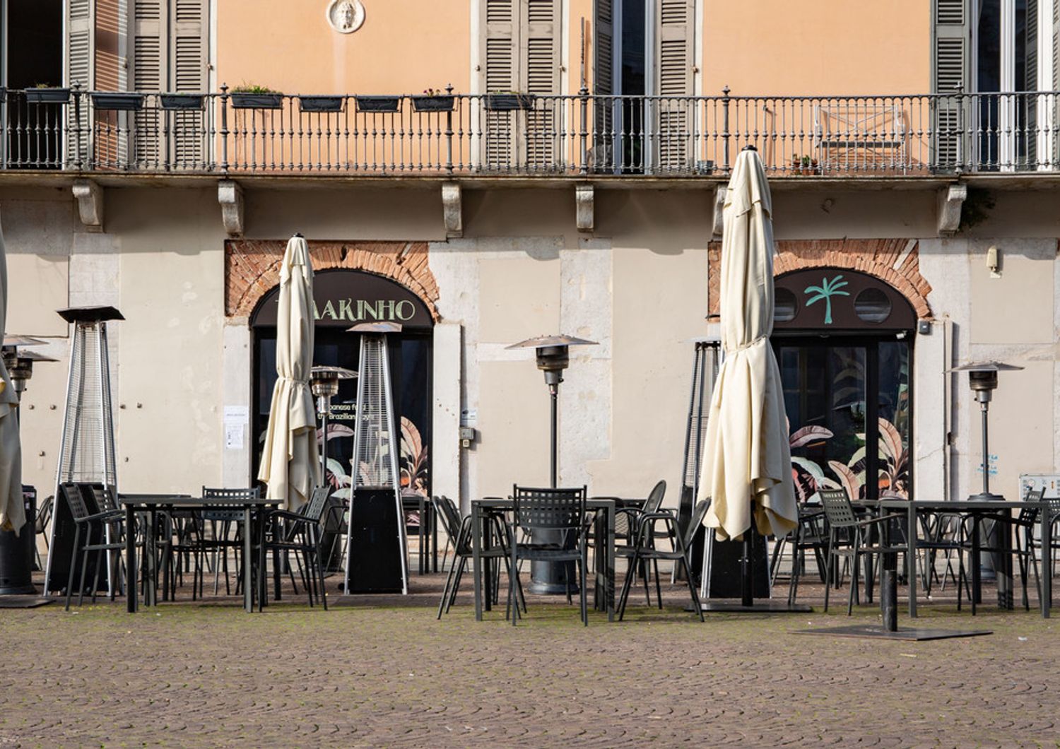 &nbsp;Un bar chiuso a Brescia, Lombardia, piena zona rossa.&nbsp;