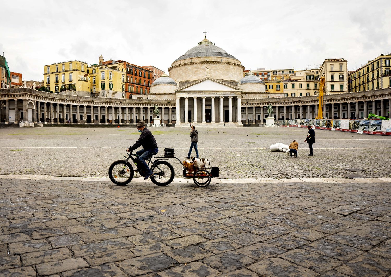 Napoli zona rossa per l'epidemia di Covid