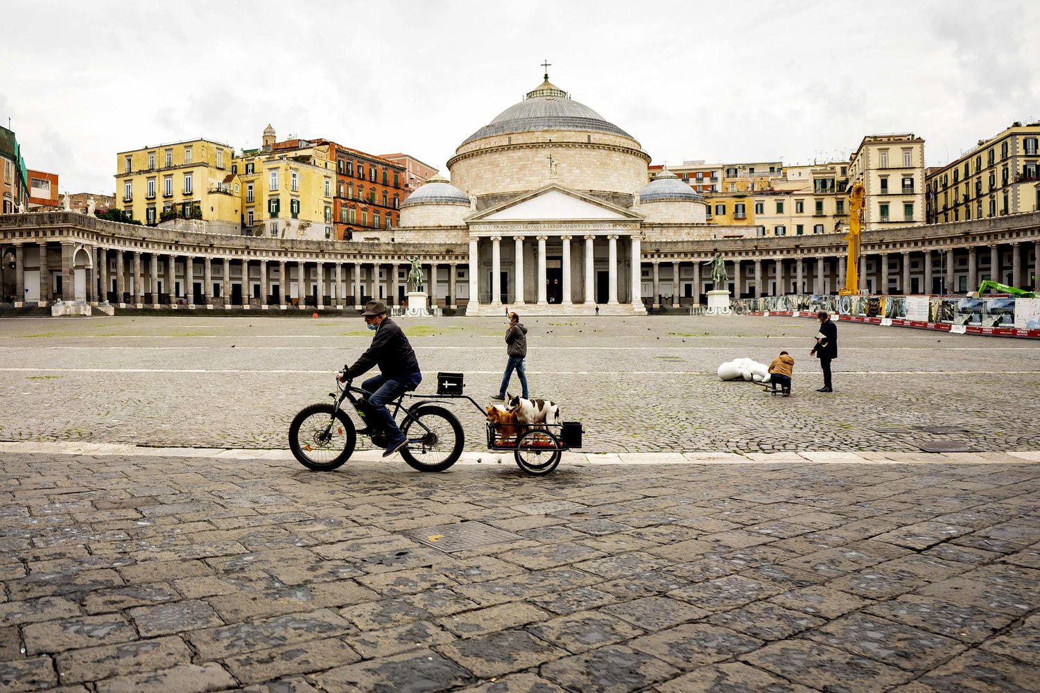Napoli zona rossa per l'epidemia di Covid