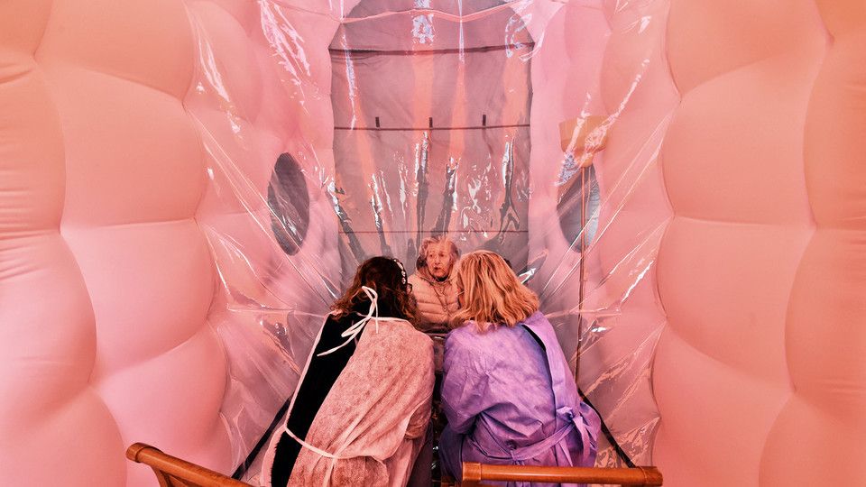 &ldquo;Stanza degli abbracci&rdquo; nella residenza per anziani Anna Maria di Ivrea&nbsp;