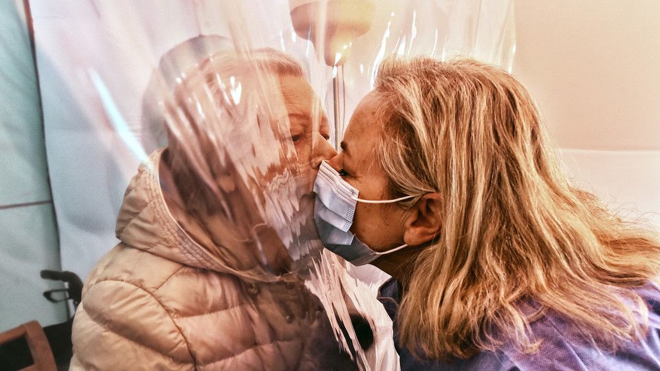 &ldquo;Stanza degli abbracci&rdquo; nella residenza per anziani Anna Maria di Ivrea&nbsp;