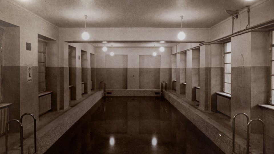 La piscina dove nuotava Mussolini quando andava a Torino