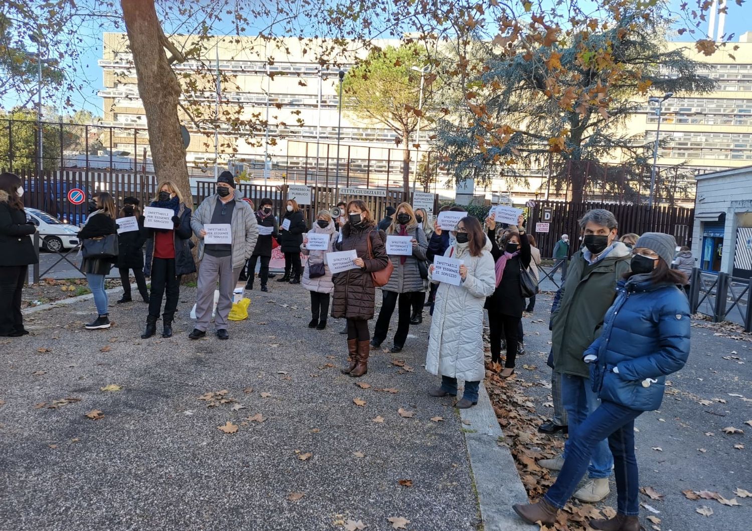 La protesta dei dipendenti del Tribunale di Roma