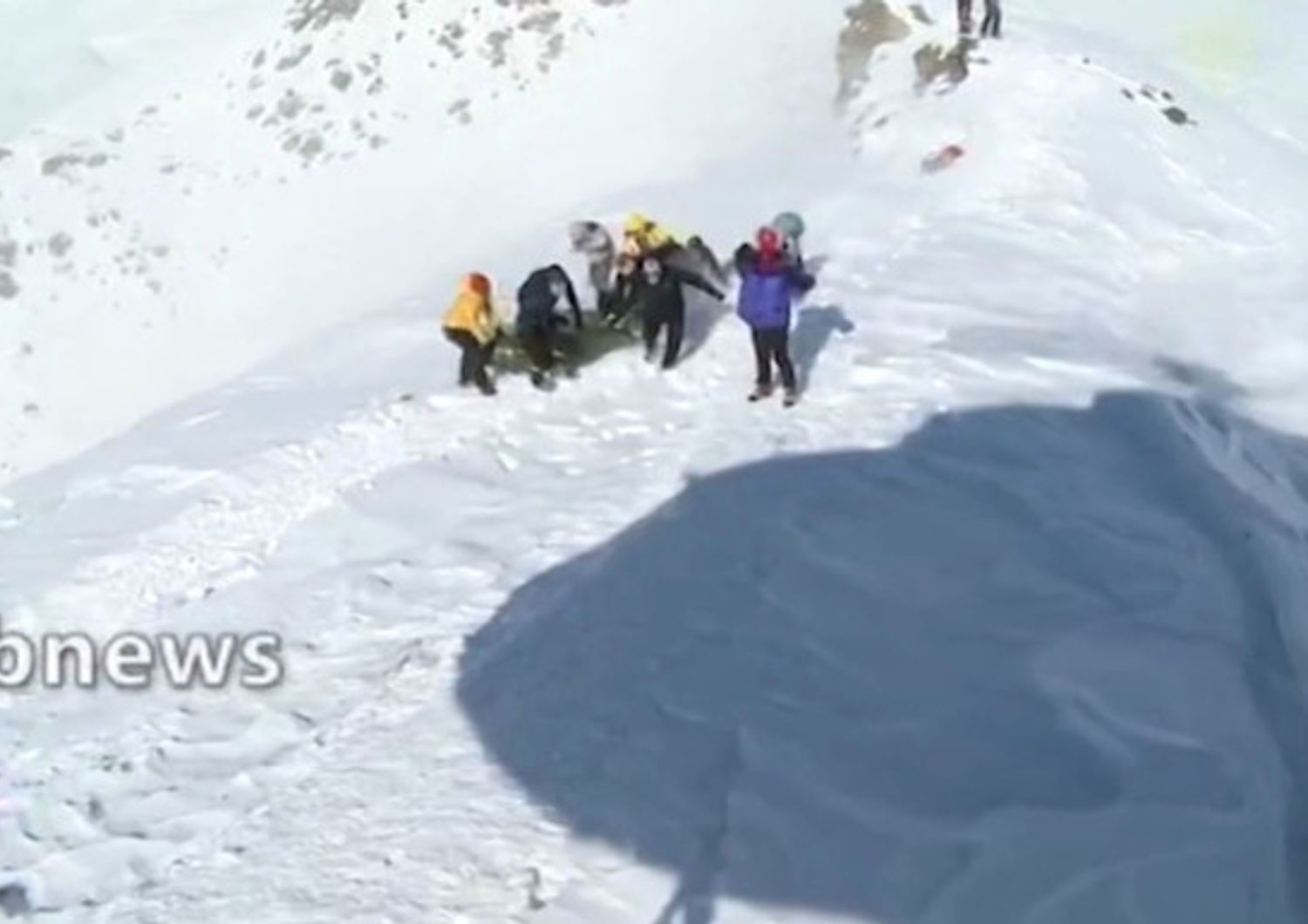tragedia monti teheran alpinisti morti