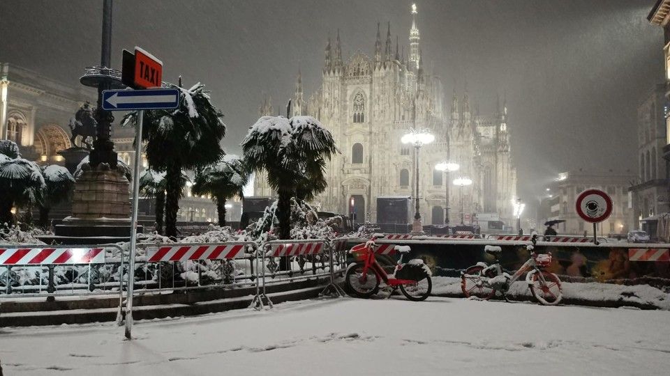 Maltempo, Milano sotto la neve&nbsp;&nbsp;