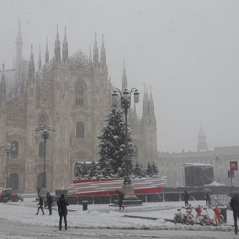 Maltempo, Milano sotto la neve&nbsp;