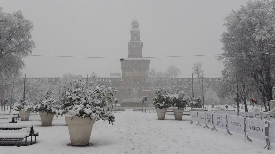 Maltempo, Milano sotto la neve&nbsp;&nbsp;