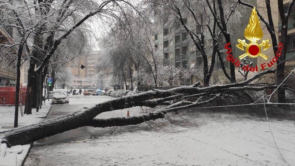 Maltempo, Milano sotto la neve&nbsp;&nbsp;