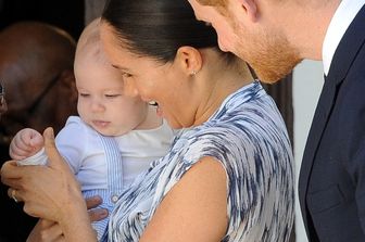 &nbsp;I Duchi di Sussex, Harry e Meghan, con il piccolo Archie