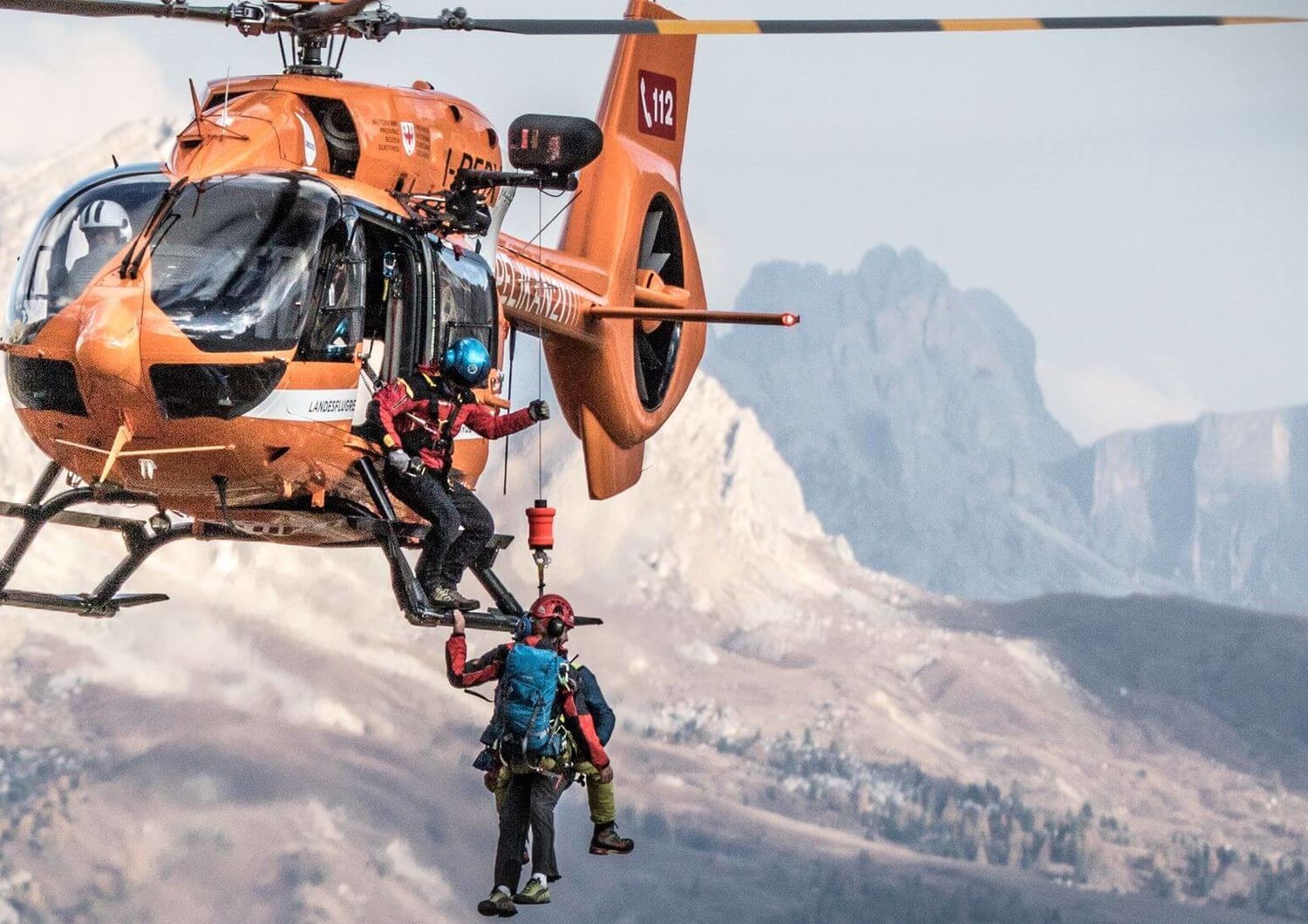 Un elicottero Pelikan del servizio di soccorso alpino