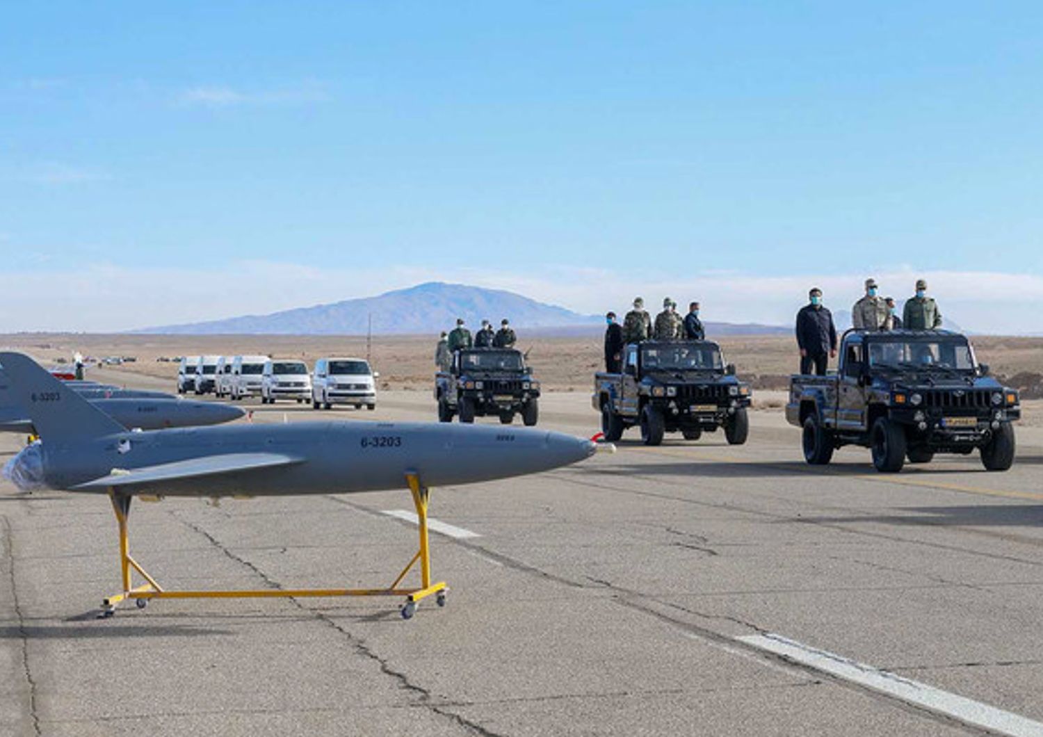 Esercitazione di droni militari in Iran