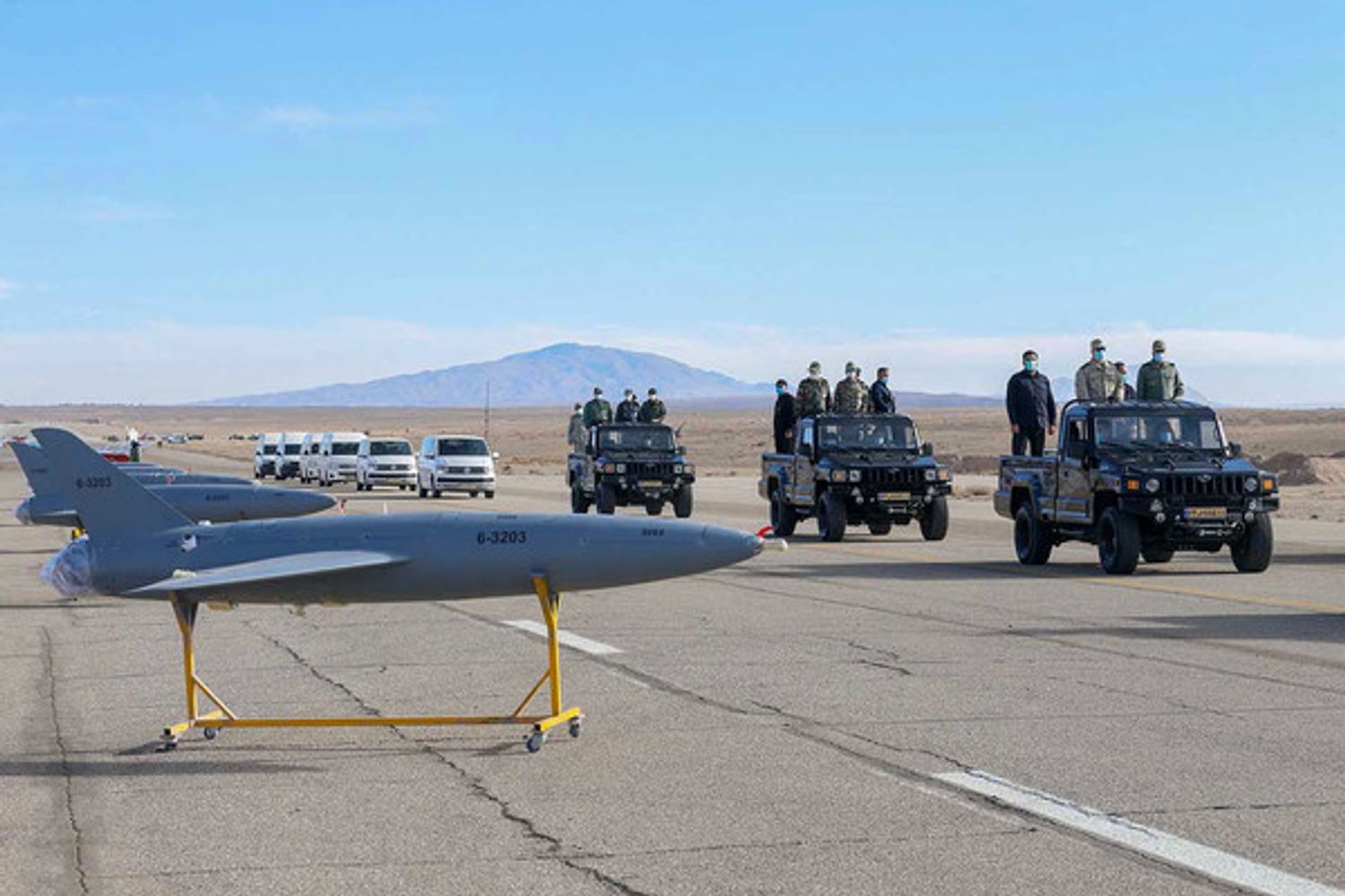 Esercitazione di droni militari in Iran