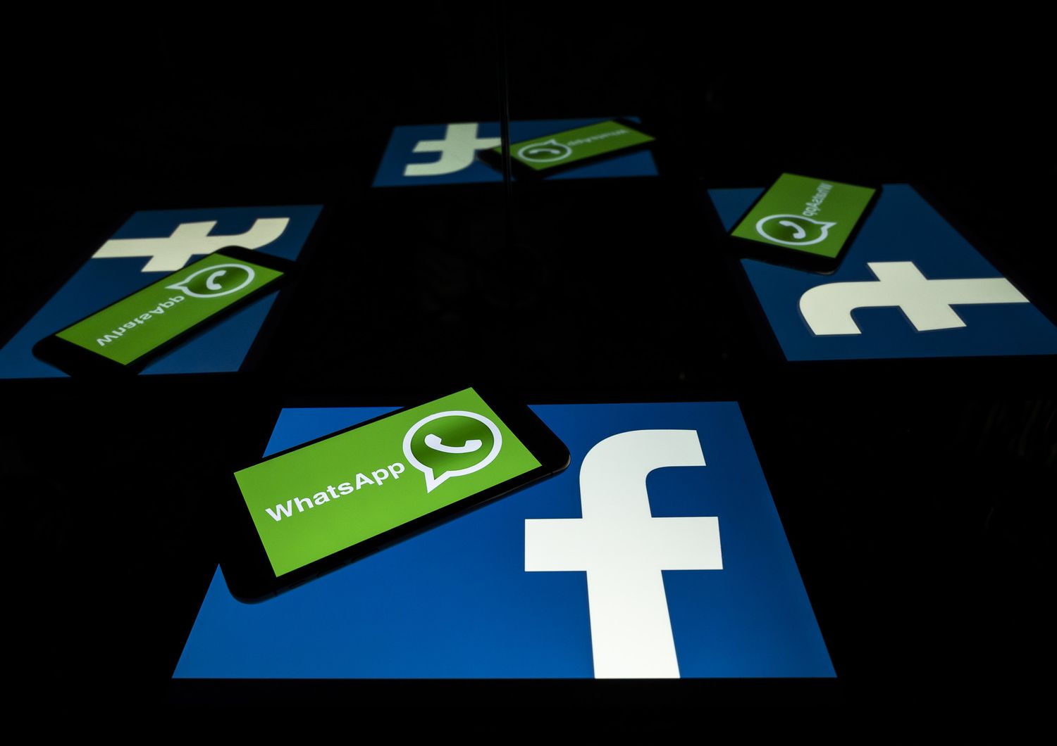 whatsapp smette funzionare senza condivisione dati facebook