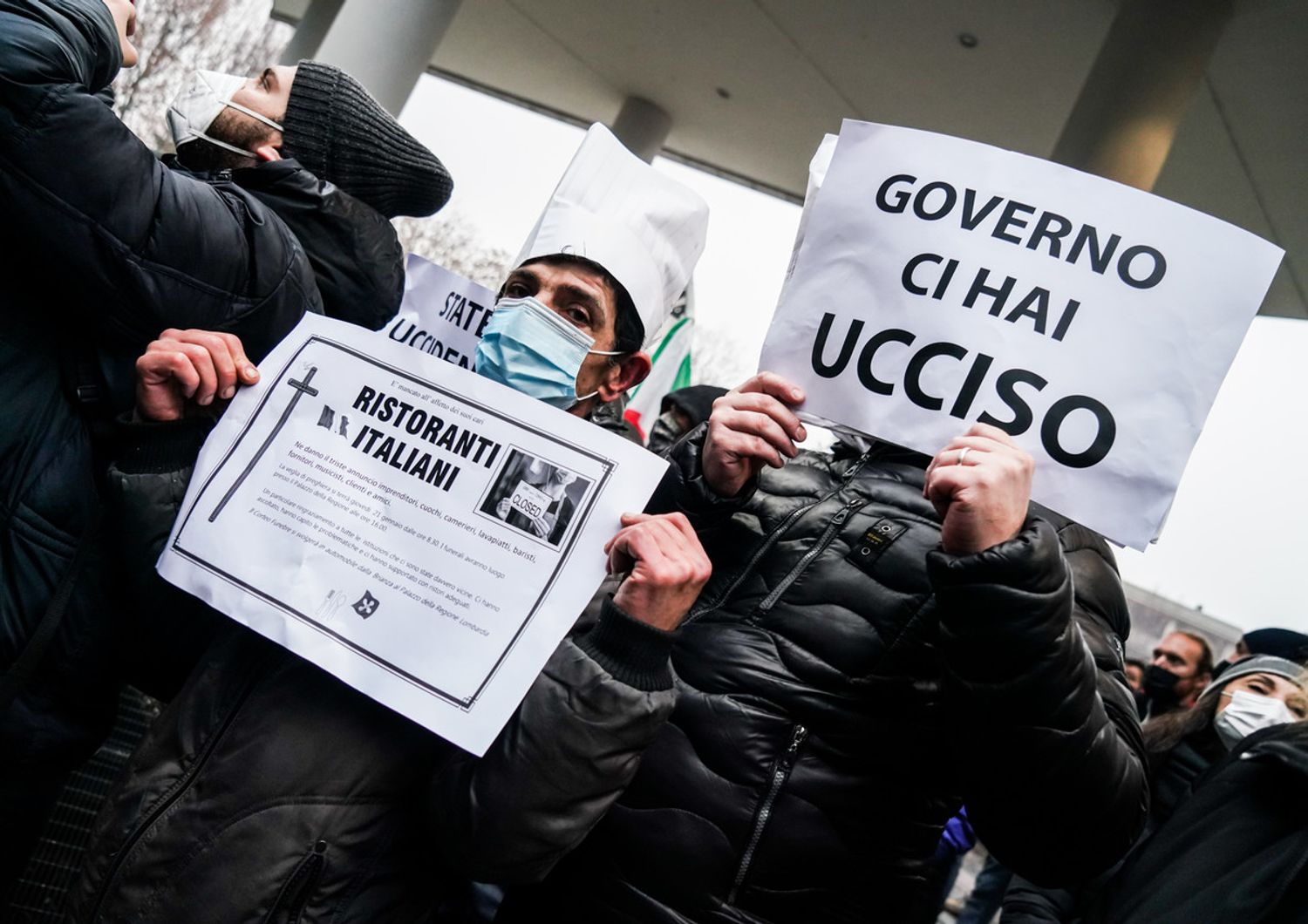 La protesta dei ristoratori a Milano