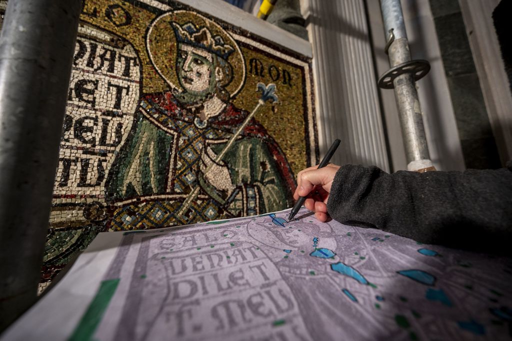 I mosaici del Battistero di Firenze restaurati