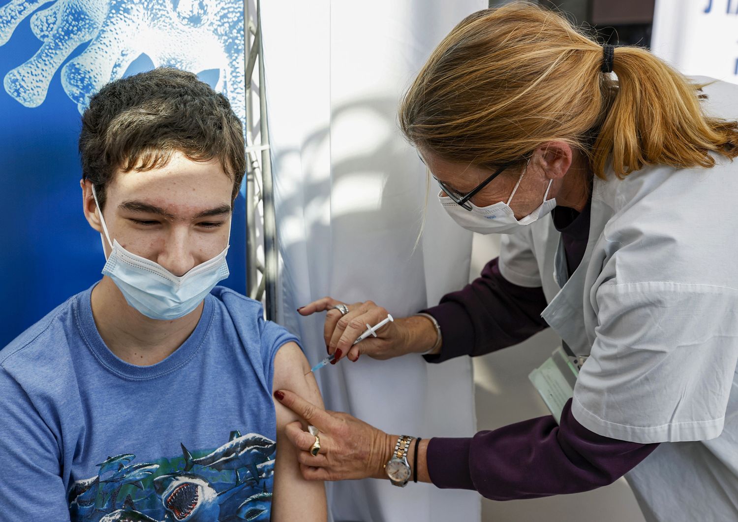 covid vaccino israele adolescenti