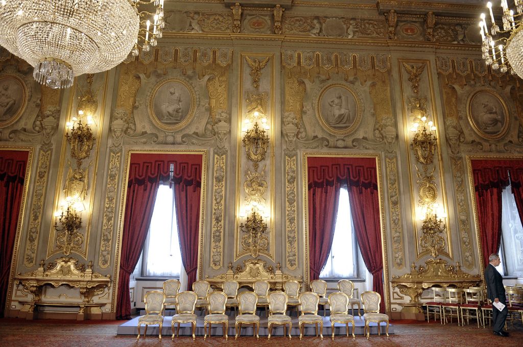 Il salone delle feste del Quirinale