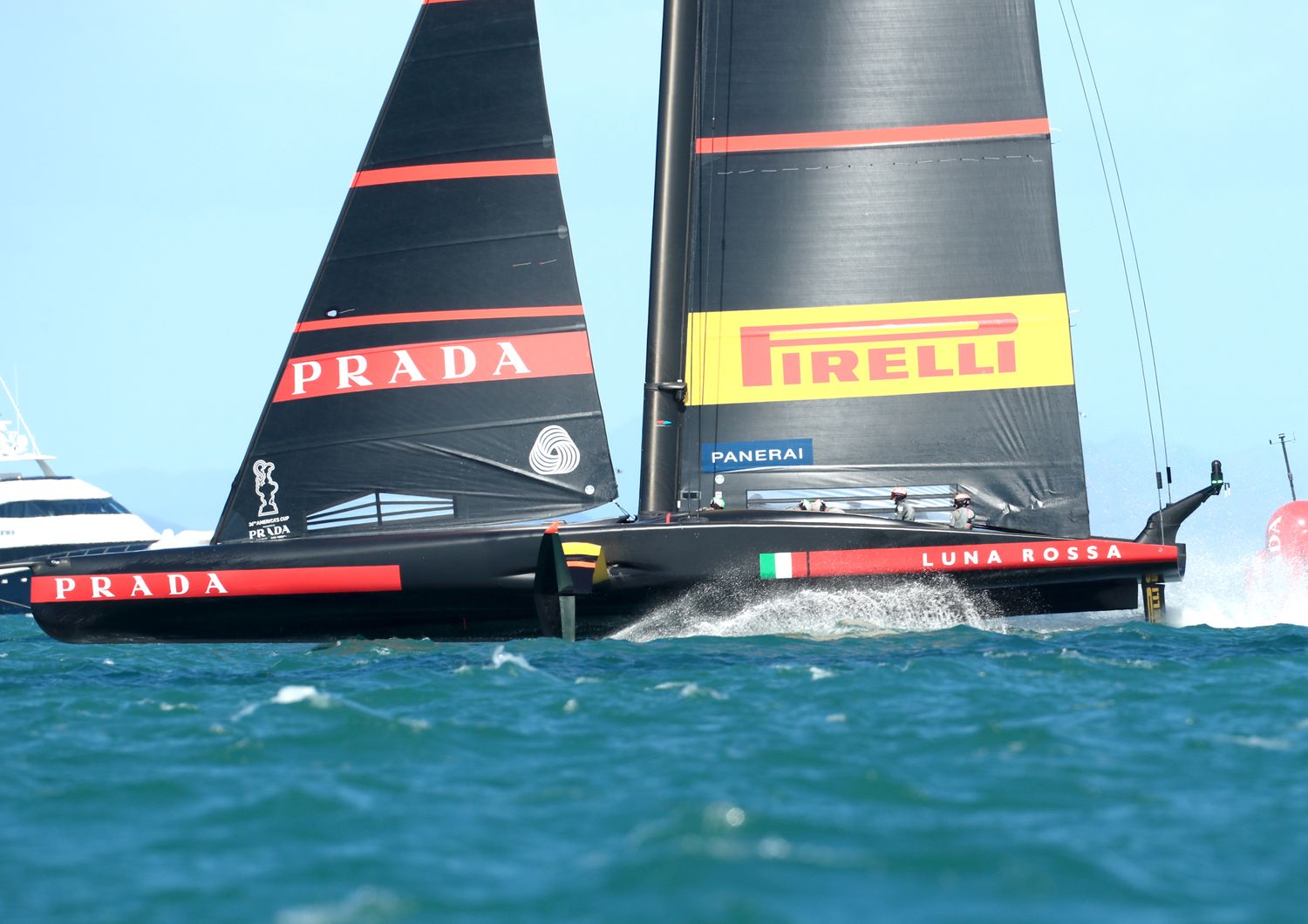 Vela luna rossa vince prove prada cup