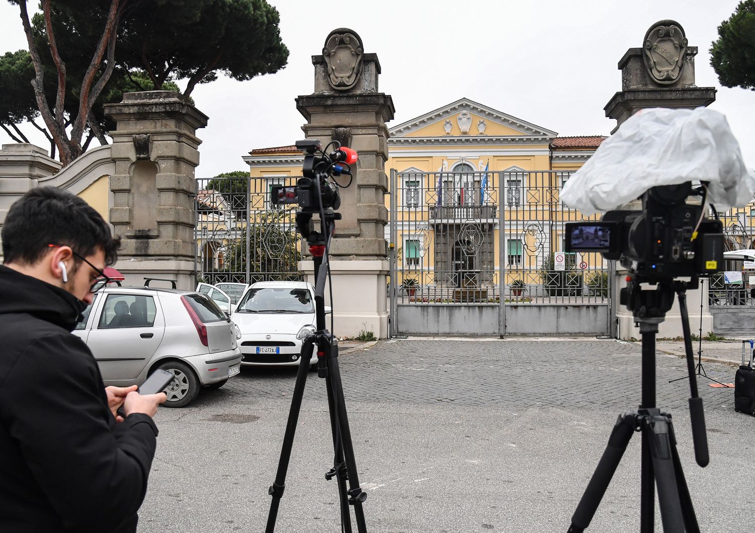 Covid&nbsp;un anno coppia cinese spallanzani