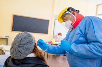 Covid, rilevamento tamponi a Pisa