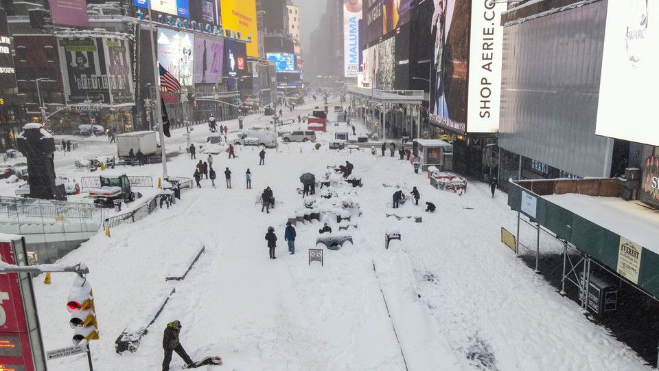 New York, Times Square sotto la neve&nbsp;